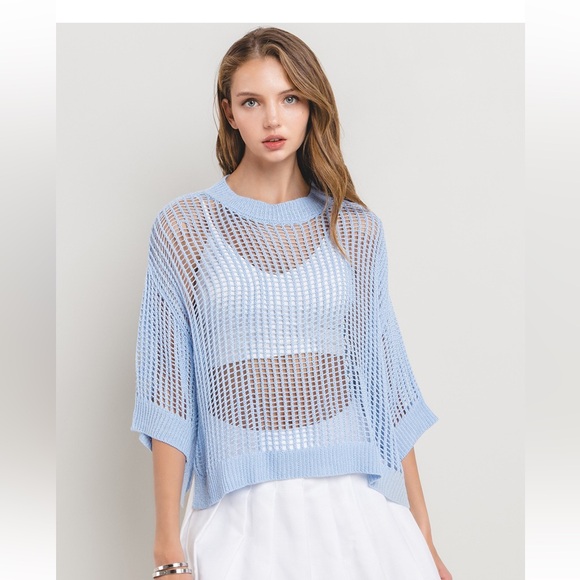 ShopEvelynne Tops - 34 Boho Net Knitted Sweater Top